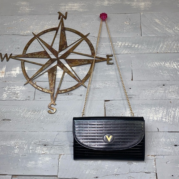 Gorgeous Valentino clutch / crossbody and dust bag - Picture 2 of 16